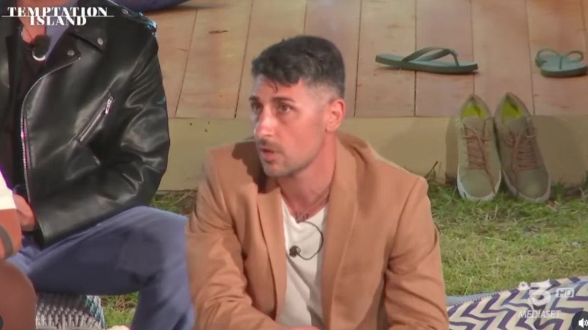 Temptation Island, anticipazioni seconda puntata: Alessio chiede di rivedere l’ex fidanzata!