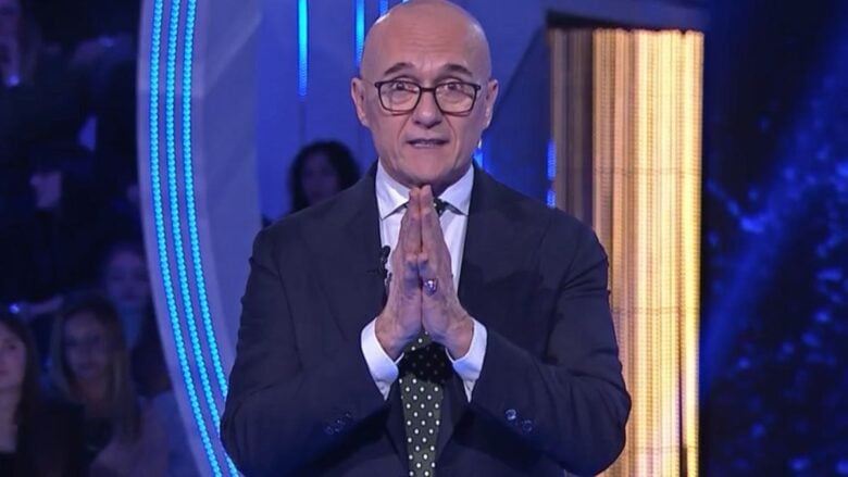 Grande Fratello, per l’edizione vip Signorini avrebbe pensato proprio a lei: è un’ex gieffina molto famosa!