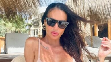 Isola dei Famosi, Antonella Mosetti si lascia andare: “Se fossi stata in un altro periodo della mia vita, sicuramente…”