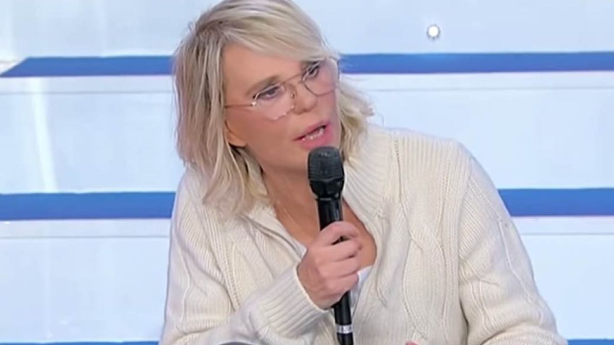 Uomini e Donne, ex tronista fa una confessione dolorosa sui social: “Ormai ho paura anche di svegliarmi la mattina perché so già che…”
