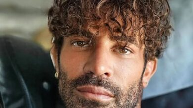 Uomini e Donne, Gianni Sperti si sbilancia: “Se mi vedeste nel parterre degli Over, non saprei…”