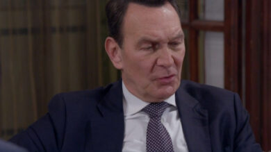 Un Posto al Sole 8 settembre 2025 Anticipazioni: Roberto disperato!